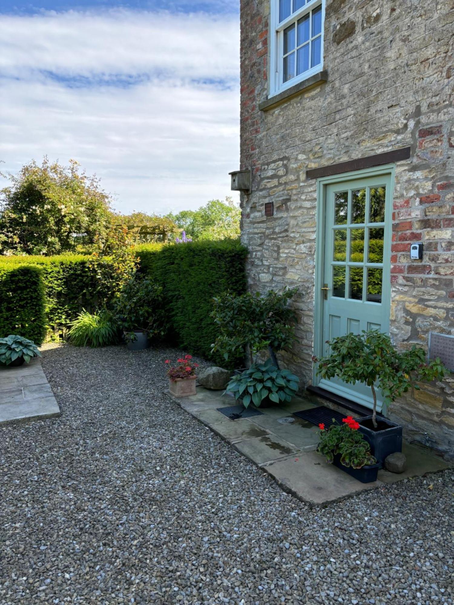 Close House Cottage York Exterior photo