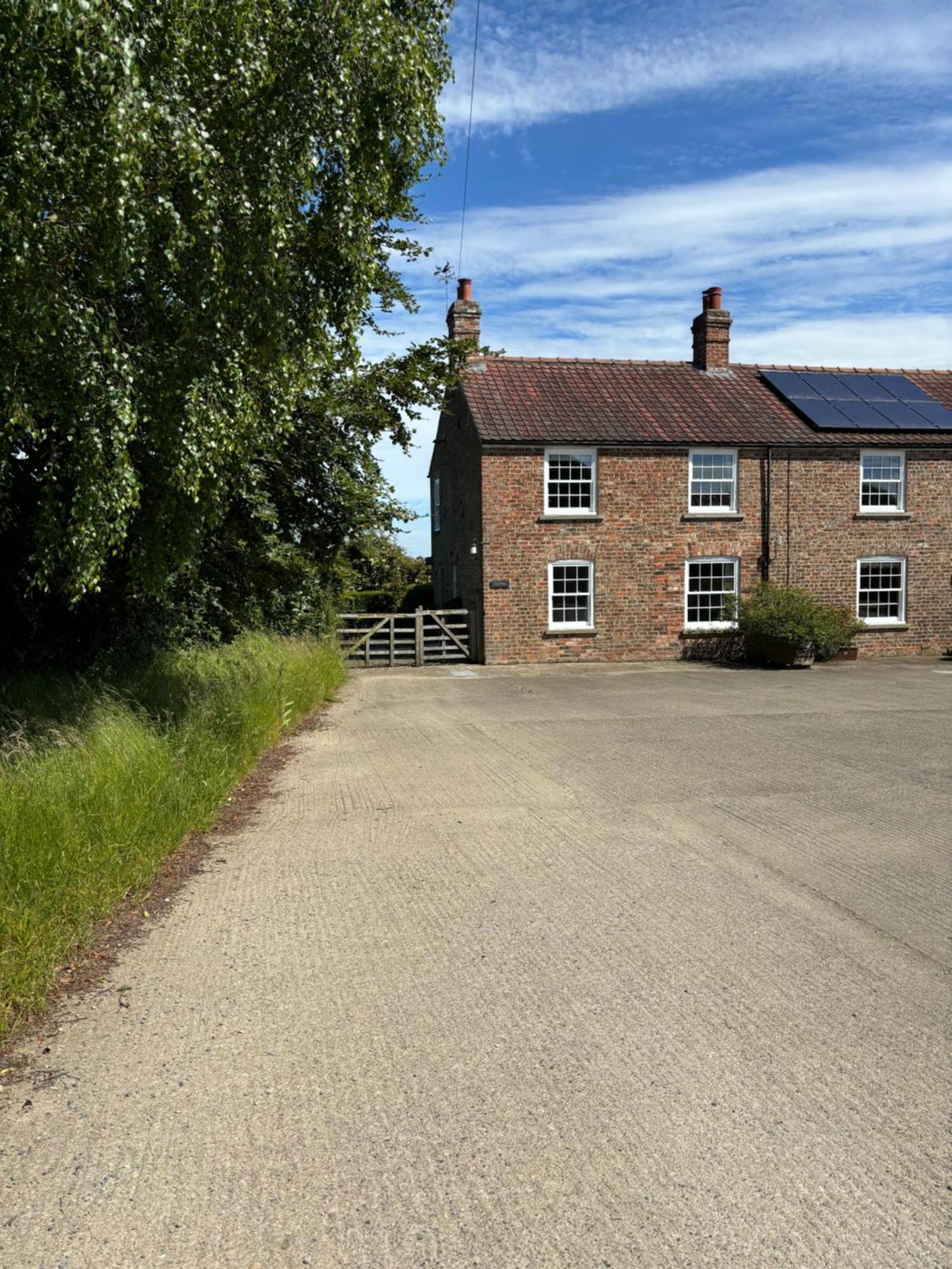 Close House Cottage York Exterior photo